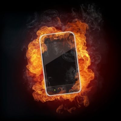 смартфон горит