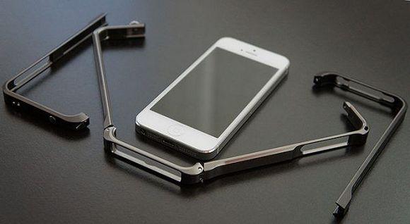 IPhone с металлическим бампером